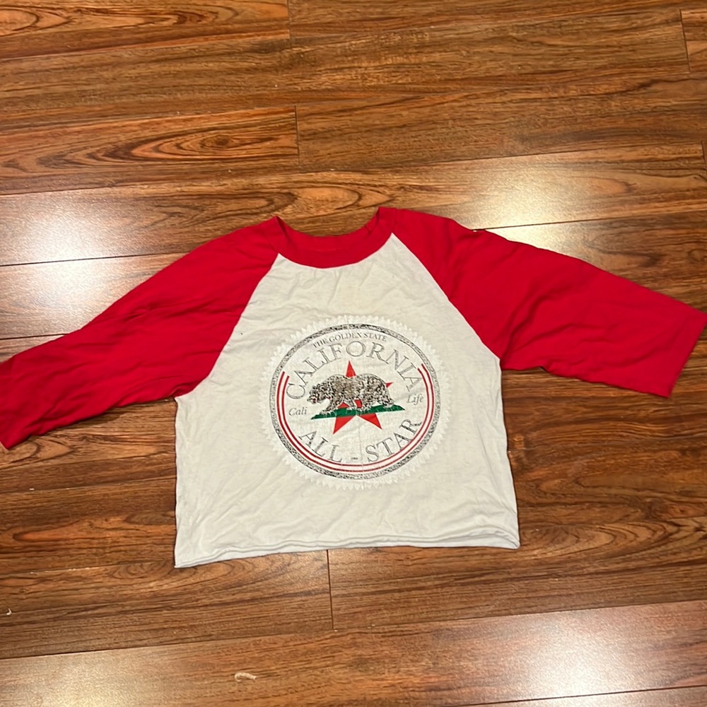🌸3 FOR 5🌸 California all star cropped tee shirt